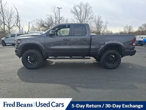 Used 2022 RAM 1500 Big Horn w/ Night Edition AWD/4WD image 6
