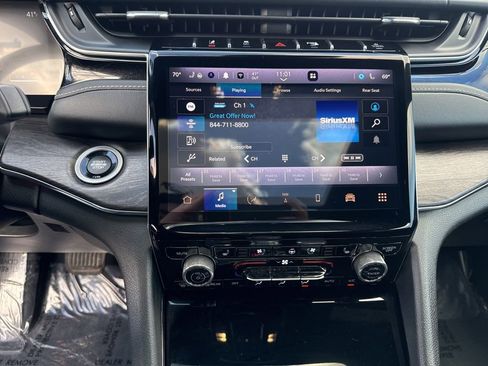 Certified 2023 Jeep Grand Cherokee L Overland w/ Rear Seat Video Group I image 12