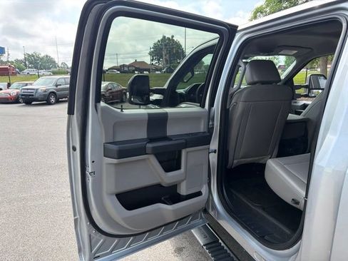 Used 2022 Ford F250 XL w/ Power Equipment Group AWD/4WD image 26
