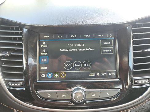 Used 2018 Chevrolet Trax LS AWD/4WD image 30
