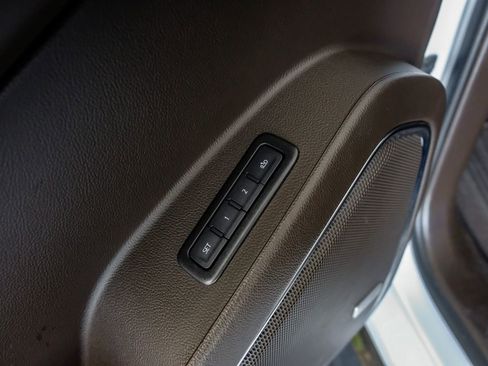 Used 2020 GMC Yukon Denali w/ Denali Ultimate Package image 48