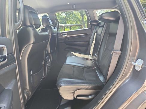 Used 2021 Jeep Grand Cherokee Laredo X image 27