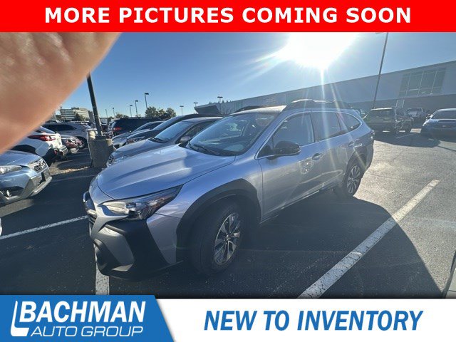 Used 2024 Subaru Outback Limited XT AWD/4WD image 4