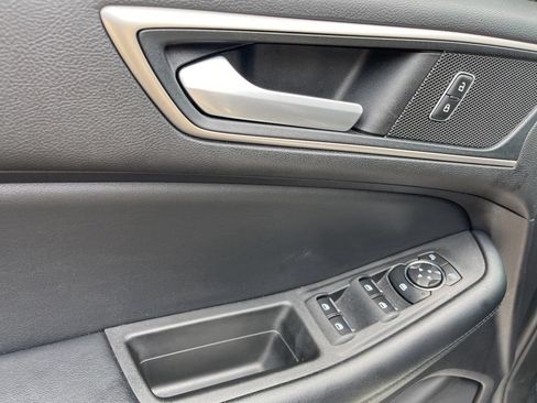 Used 2022 Ford Edge SEL AWD/4WD image 13