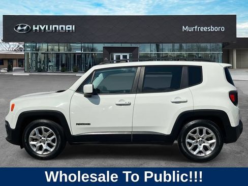Used 2015 Jeep Renegade Latitude w/ Popular Equipment Group FWD image 9