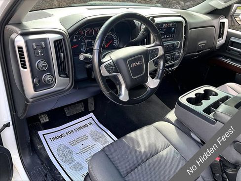 Used 2019 GMC Sierra 1500 SLE w/ SLE Value Package AWD/4WD image 12