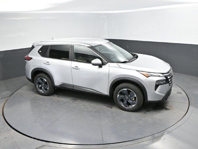 Used 2024 Nissan Rogue SV FWD image 37
