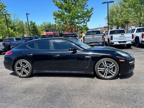 Used 2014 Porsche Panamera RWD image 4