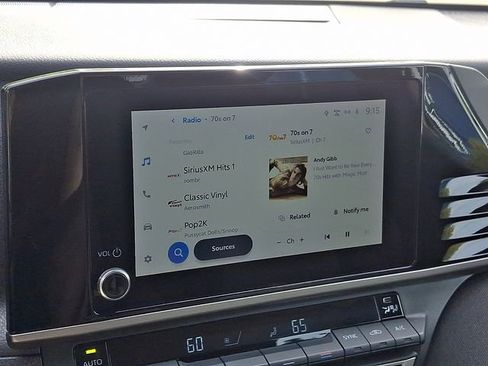 Used 2025 Toyota Camry LE image 18