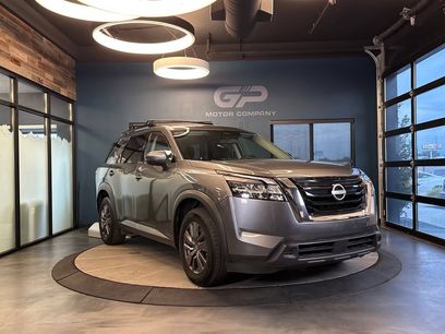 Used 2022 Nissan Pathfinder SV