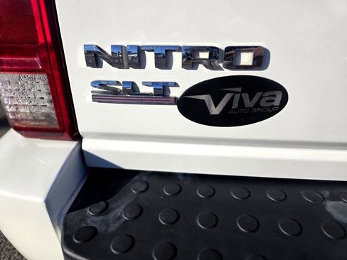 Used 2008 Dodge Nitro SLT image 17