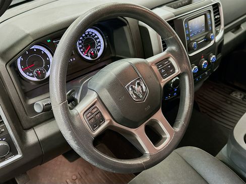 Used 2022 RAM 1500 Classic Warlock w/ Technology Package I AWD/4WD image 18