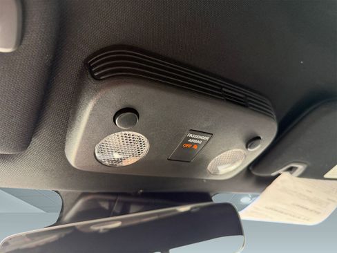 Used 2018 Ford Mustang GT Premium w/ Equipment Group 401A RWD image 28