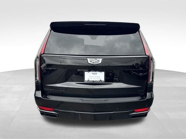 Used 2021 Cadillac Escalade Sport Platinum AWD/4WD image 5