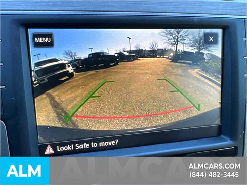 Used 2017 Volkswagen Golf SE image 34