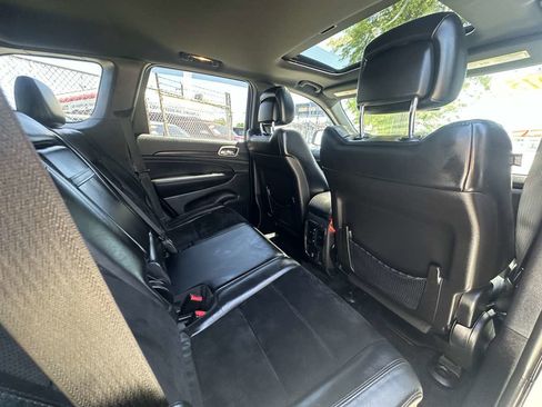 Used 2015 Jeep Grand Cherokee Altitude AWD/4WD image 34