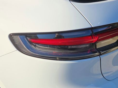 Certified 2026 Porsche Macan image 26