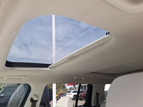 Used 2025 Hyundai Santa Fe Calligraphy image 30