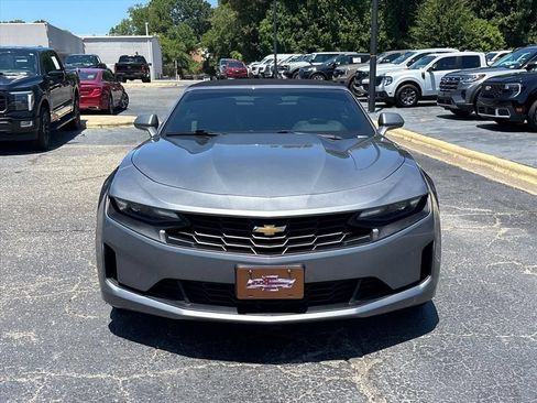 Used 2019 Chevrolet Camaro LT RWD image 2