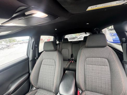 Used 2024 Honda HR-V Sport image 9