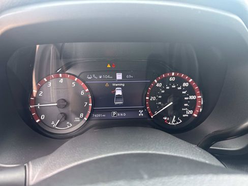 Used 2021 Nissan Titan PRO-4X w/ Pro-4x Convenience Package image 28