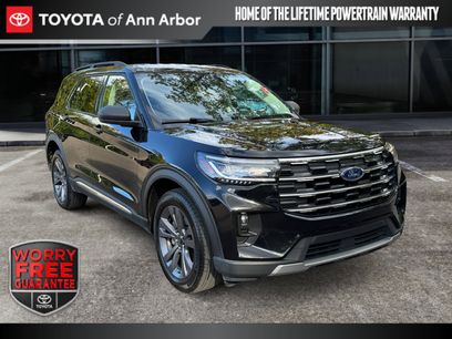 Used 2025 Ford Explorer Active w/ Active Comfort Package