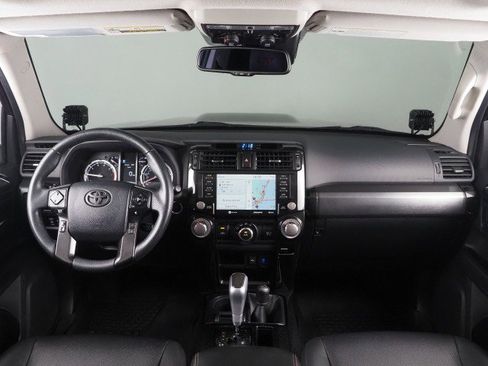 Used 2021 Toyota 4Runner TRD Off-Road Premium w/ Moonroof Package AWD/4WD image 3