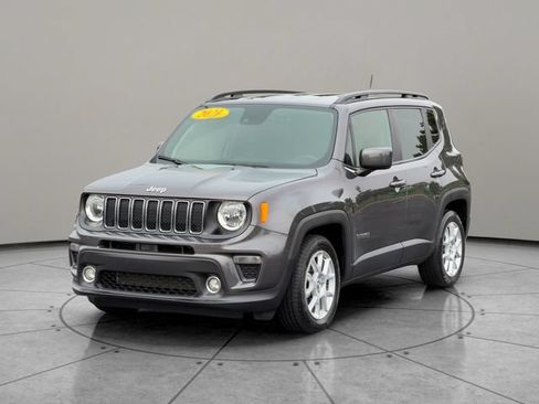 Used 2021 Jeep Renegade Latitude FWD image 2