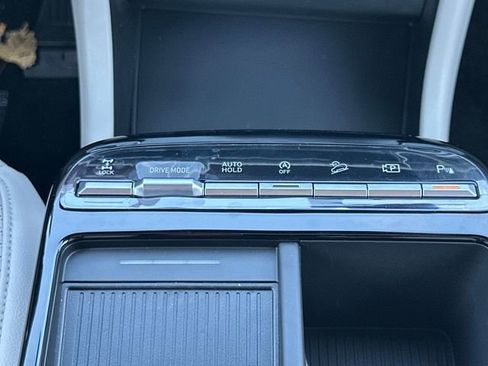 New 2026 Hyundai Tucson Limited image 28