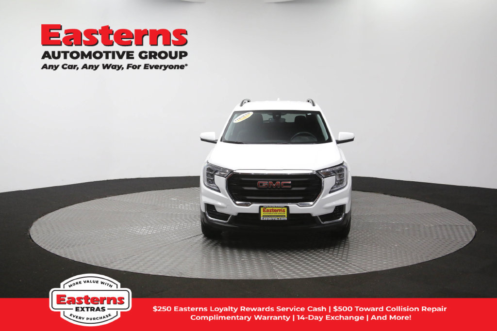 Used 2023 GMC Terrain SLE w/ Driver Convenience Package AWD/4WD image 56