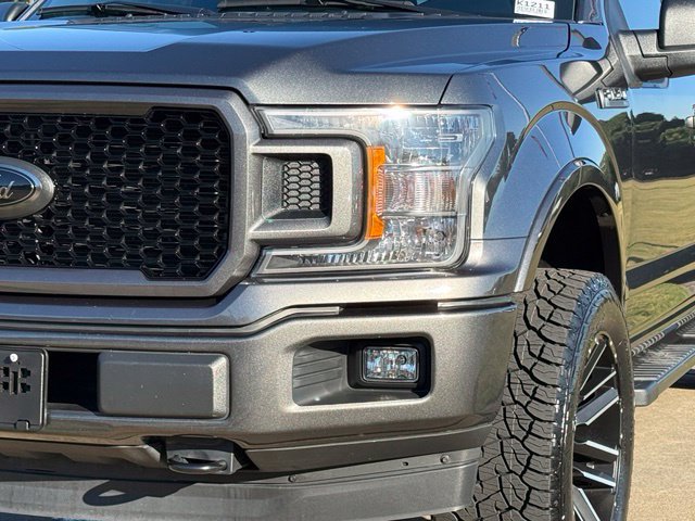 Used 2020 Ford F150 XLT w/ Equipment Group 302A Luxury AWD/4WD image 11