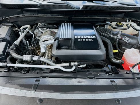 Used 2023 Cadillac Escalade Sport Platinum w/ Heavy-Duty Trailer Package image 36