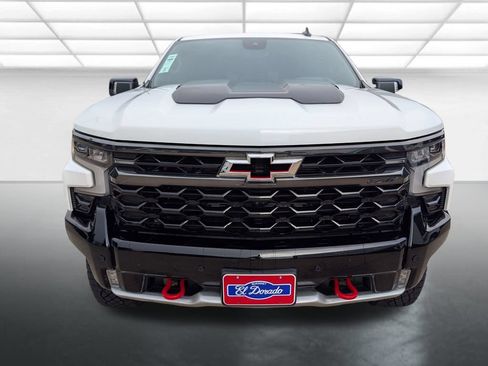 Certified 2025 Chevrolet Silverado 1500 ZR2 w/ Technology Package AWD/4WD image 29