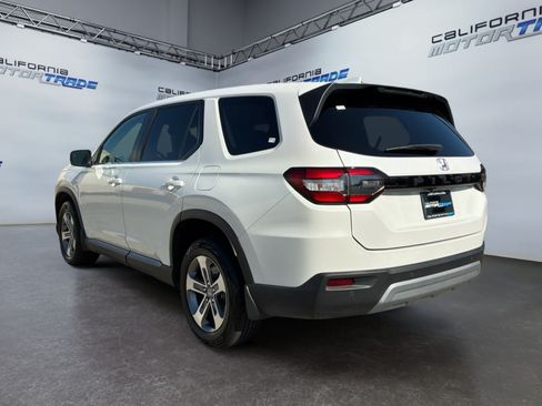 Used 2023 Honda Pilot EX-L image 7