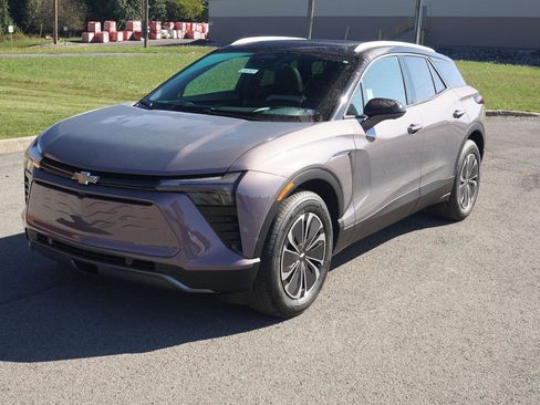 New 2026 Chevrolet Blazer EV LT image 8
