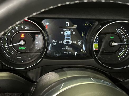 Used 2022 Jeep Wrangler Unlimited Sahara w/ Cold Weather Group image 25