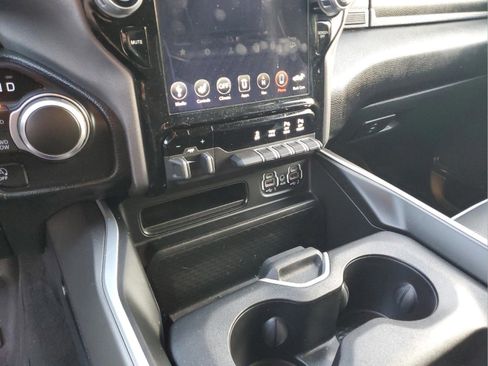 Used 2021 RAM 1500 Big Horn image 18
