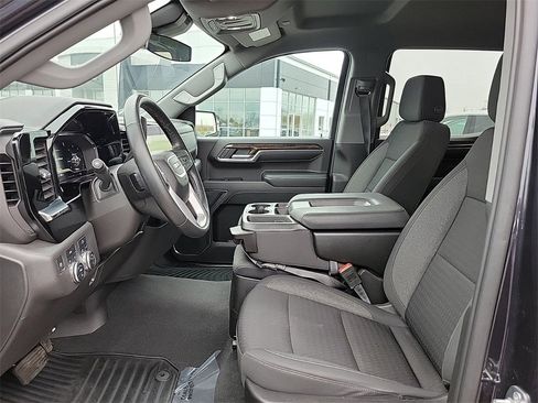 Used 2024 GMC Sierra 1500 Elevation image 15