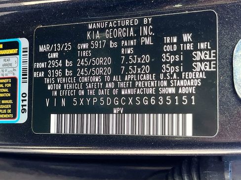 Used 2025 Kia Telluride SX Prestige AWD/4WD image 36