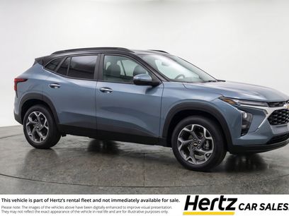 Used 2025 Chevrolet Trax LT