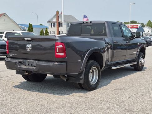 Used 2022 RAM 3500 Laramie AWD/4WD image 3
