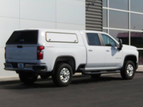 Used 2020 Chevrolet Silverado 2500 LT w/ Fleet Comfort Package AWD/4WD image 12