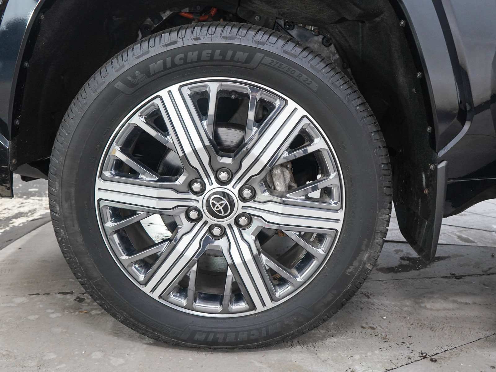 Used 2023 Toyota Tundra Capstone AWD/4WD image 32