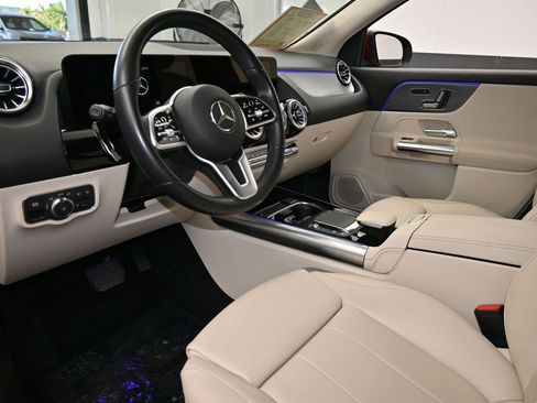 Used 2022 Mercedes-Benz GLA 250 image 13
