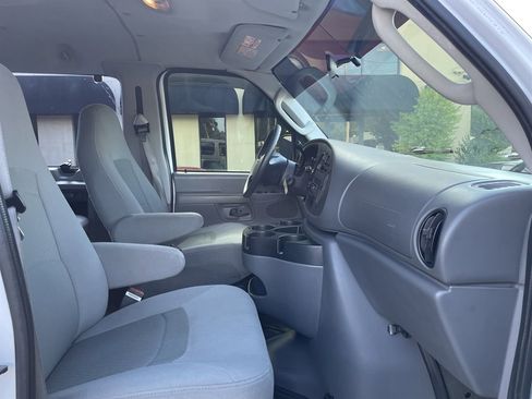 Used 2007 Ford E-350 and Econoline 350 XL image 27