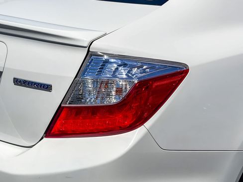 Used 2012 Honda Civic Hybrid Sedan image 9