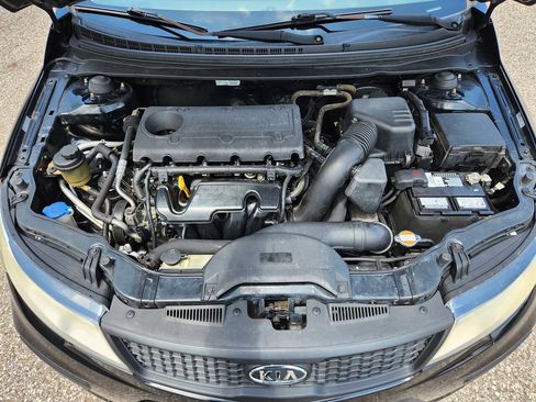 Used 2011 Kia Forte Koup EX FWD image 12