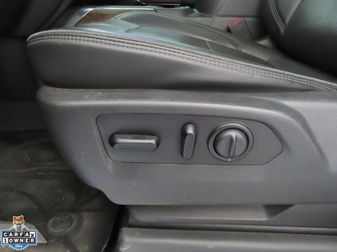 Used 2020 Chevrolet Silverado 1500 High Country AWD/4WD image 11