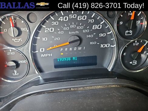 Used 2015 GMC Savana 2500 RWD image 12