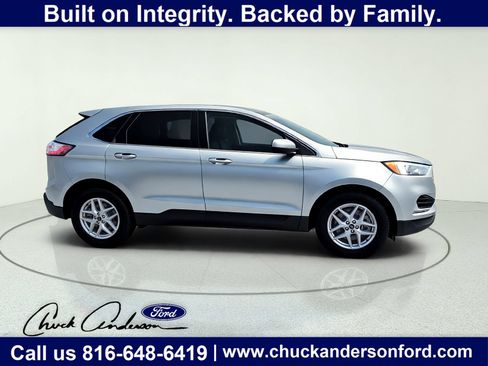 Used 2024 Ford Edge SEL AWD/4WD image 10